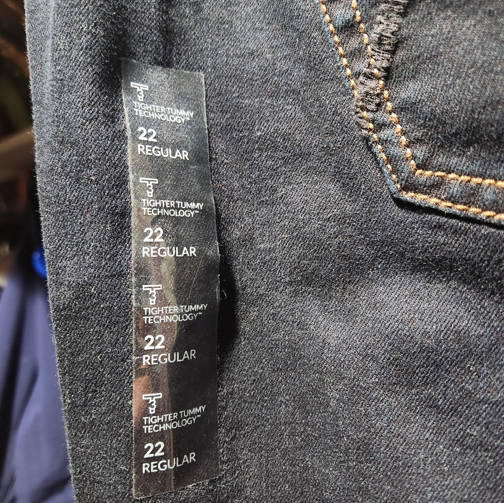Jeans - Picture 4 of 6